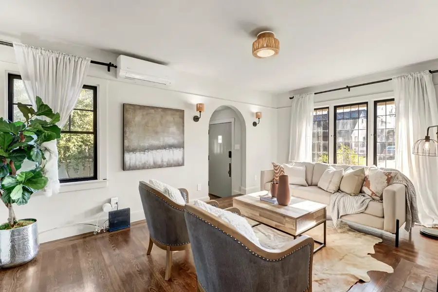 933 3rd Avenue, Sacramento, CA 95818 - Image #3