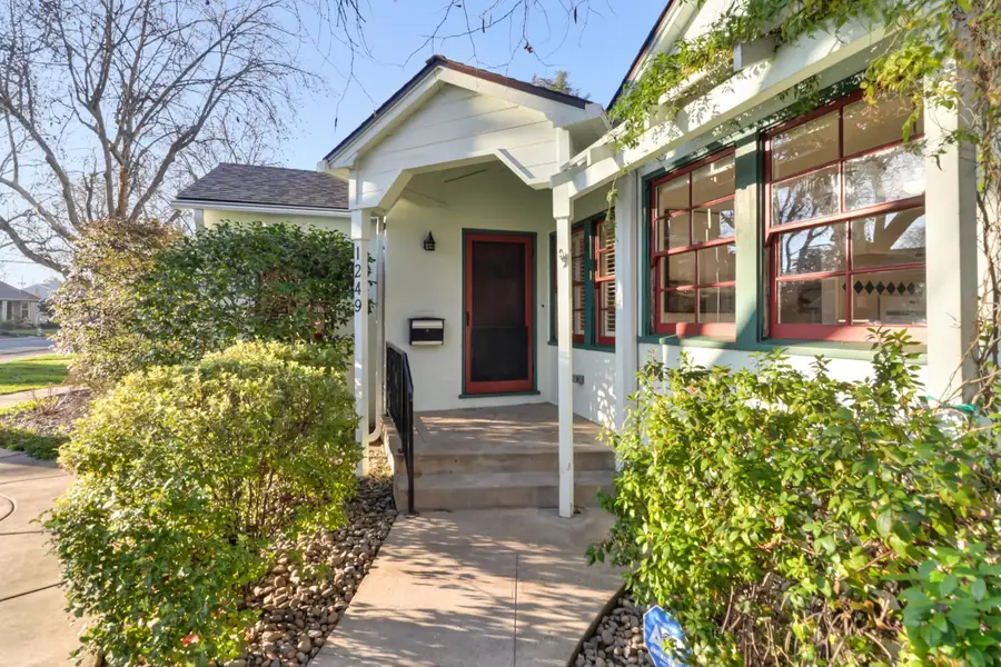 1249 14th Avenue, Sacramento, CA 95822 - Image #3