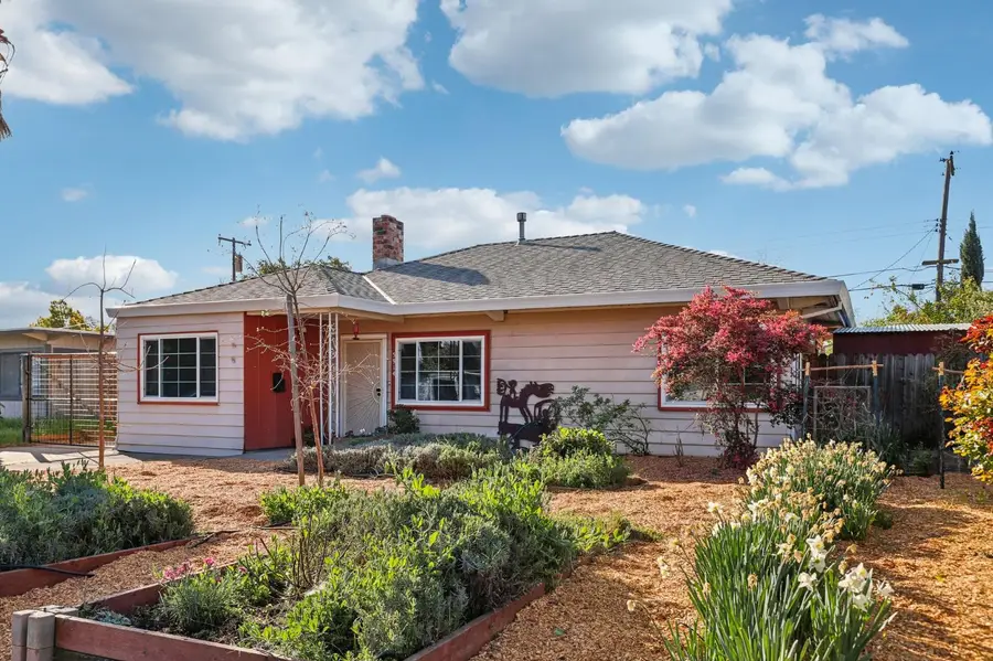 5914 34th Avenue, Sacramento, CA 95824 - #2