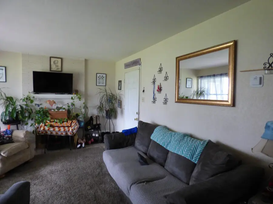 1101 N 1st Street, Lincoln, CA 95648 - #2