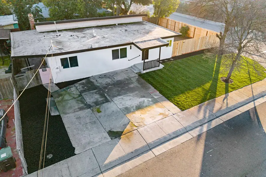 864 W 5th Street, Stockton, CA 95206 - Image #3