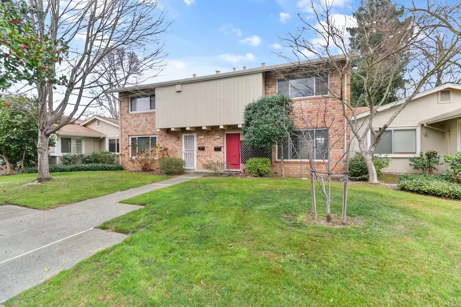 8275 La Riviera Drive, Sacramento, CA 95826 - #2