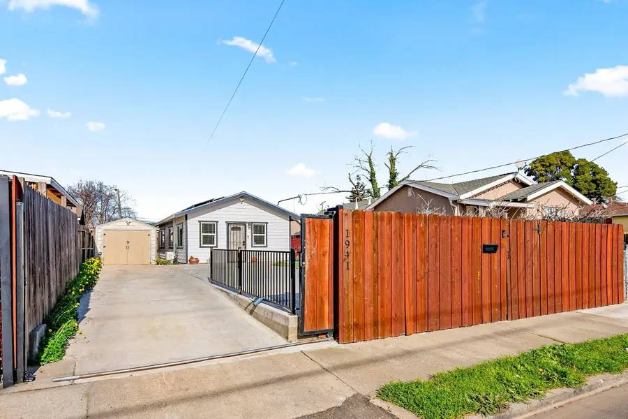 1941 101st Avenue, Oakland, CA 94603 - #2