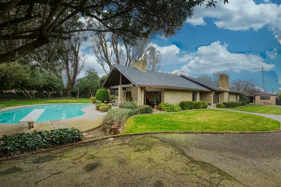 419 Burkhard Road, Patterson, CA 95363 - #2