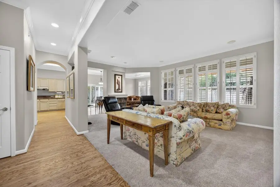 308 Comstock Court, Roseville, CA 95747 - Image #3