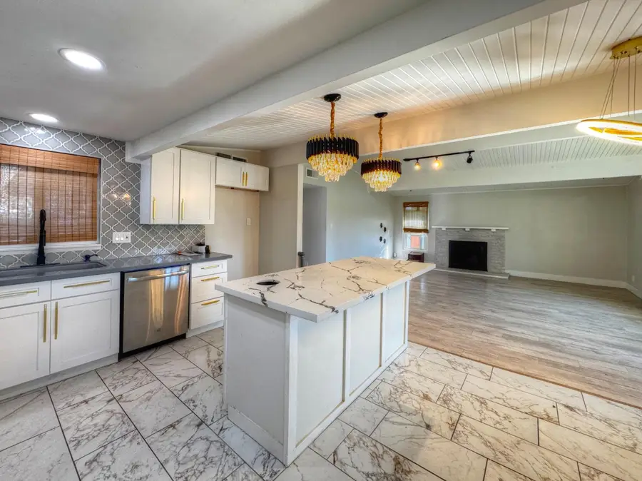 2524 El Cerco Court, Rancho Cordova, CA 95670 - #3