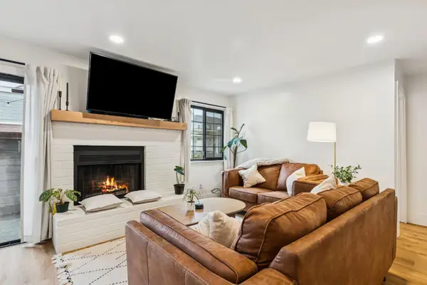 7401 Auburn Oaks Court #Q, Citrus Heights, CA 95621