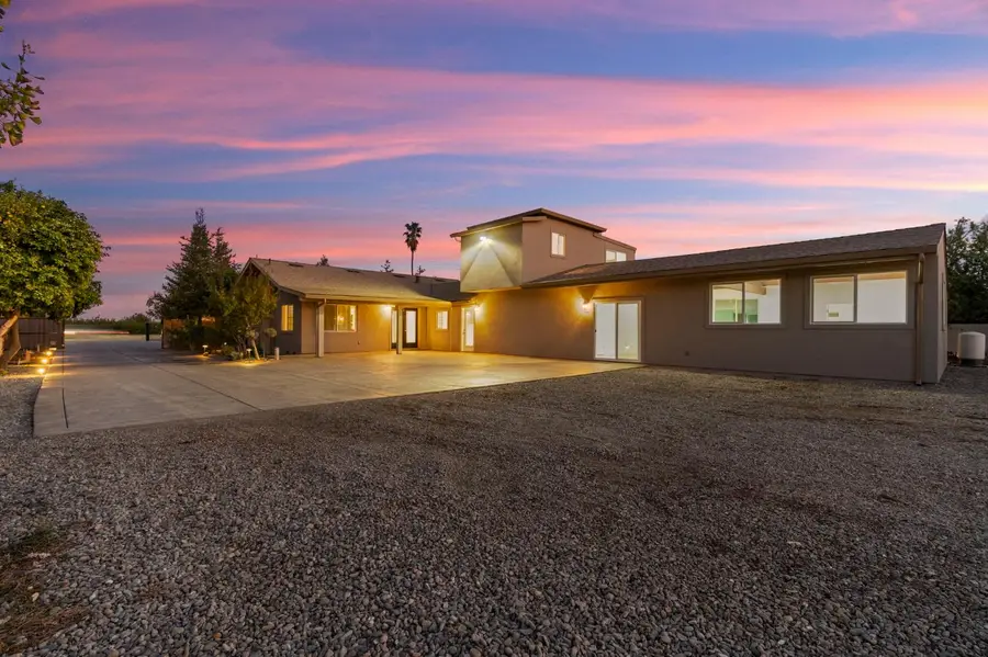 14125 Ward Avenue, Patterson, CA 95363 - #3