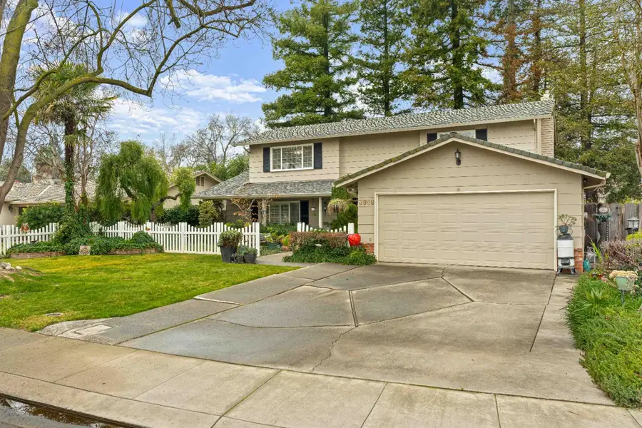3909 Fieldcrest Court, Modesto, CA 95355 - Image #2