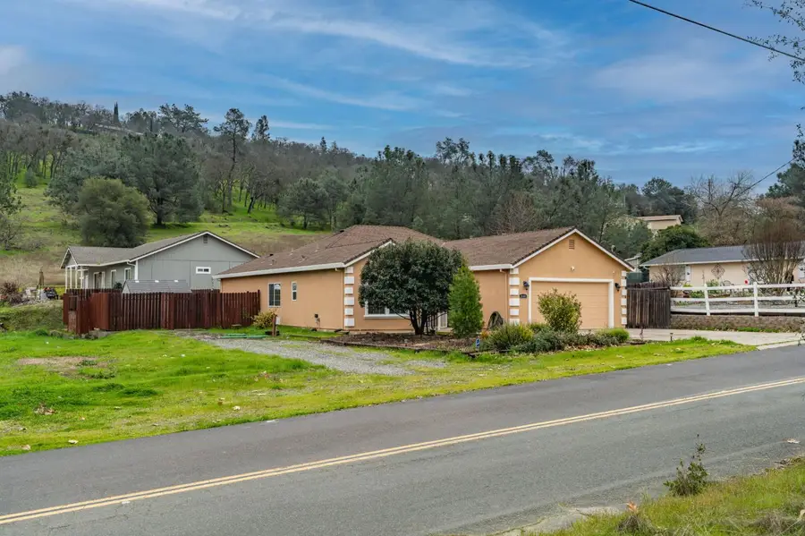 3109 Dunn Road, Valley Springs, CA 95252 - #3