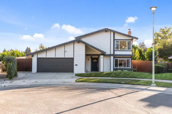 14 Morningsun Court, Sacramento, CA 95831