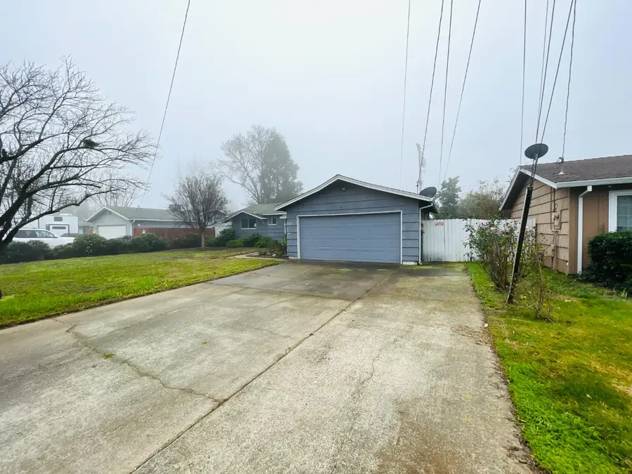 1170 Galaxy Drive, Yuba City, CA 95991 - #3