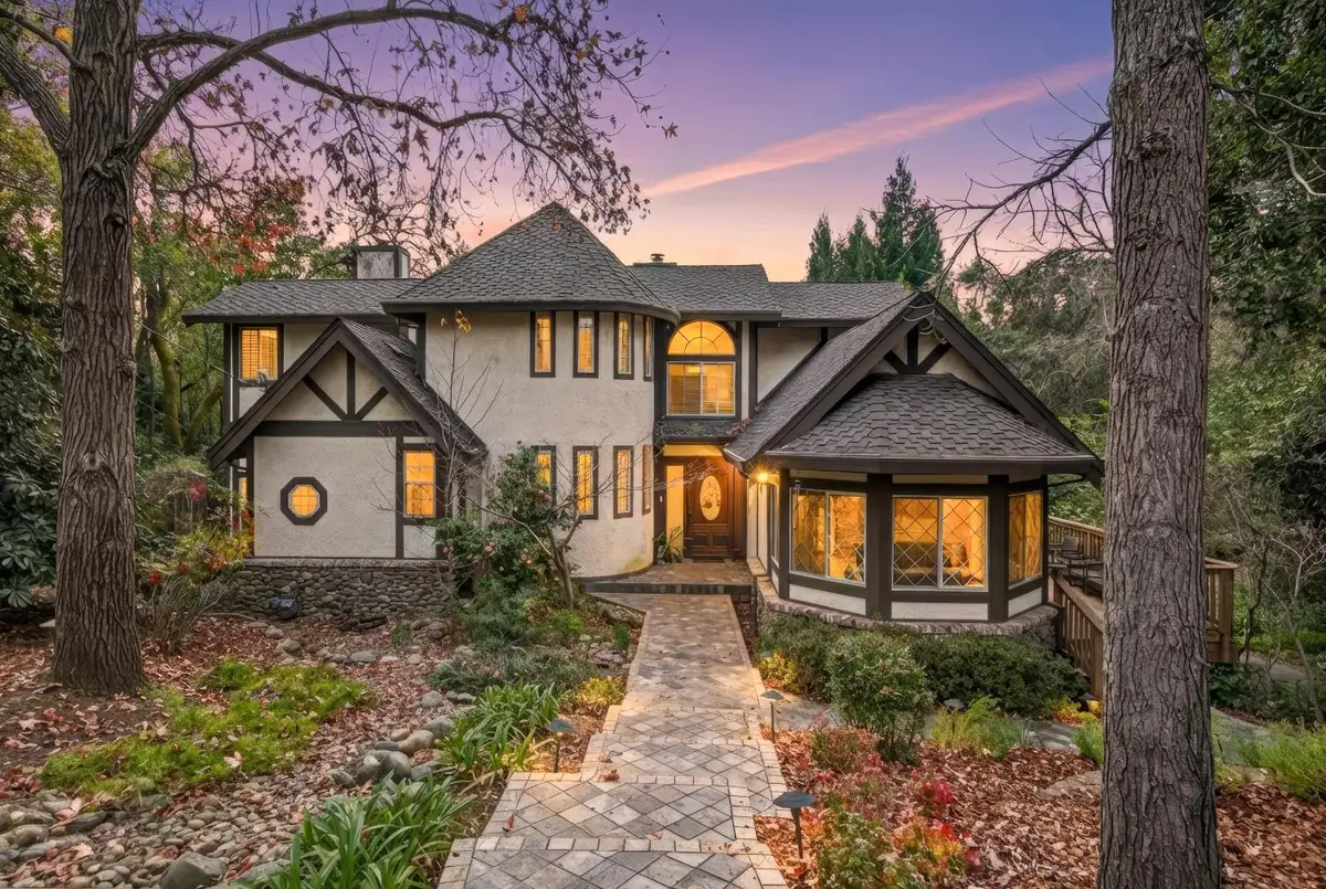 8681 Winding Way, Fair Oaks, CA 95628 - #1