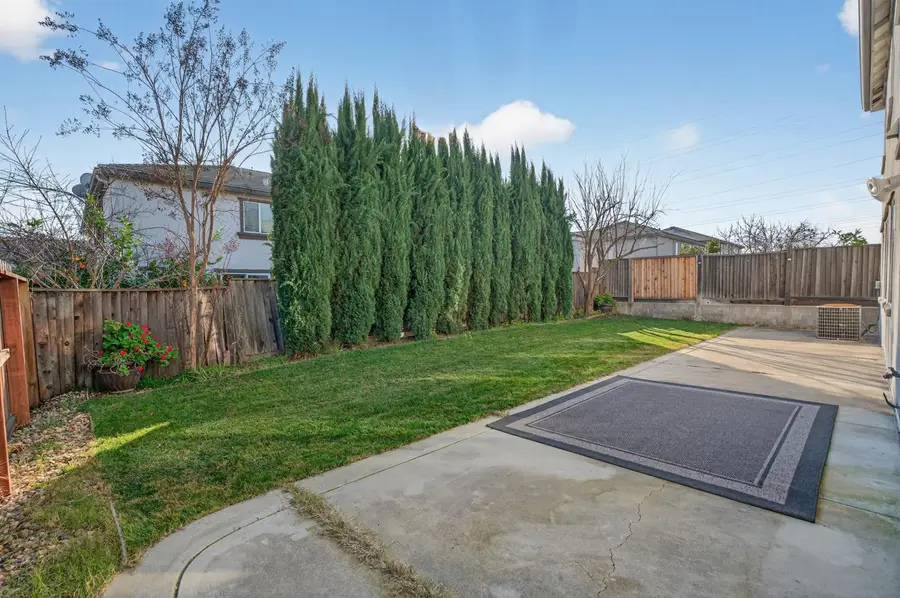 9362 Lost Springs Court, Elk Grove, CA 95624 - Image #2