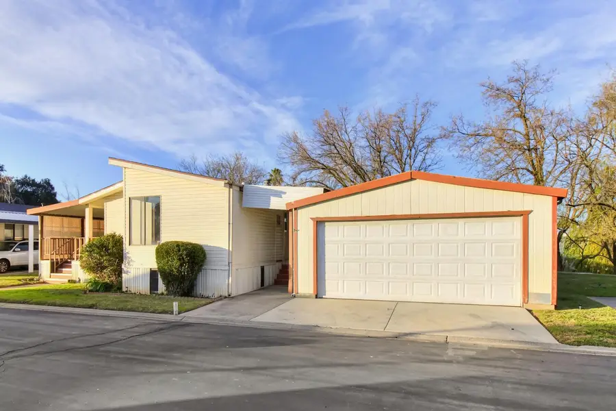 17 Seabrook Street, Sacramento, CA 95828 - #2