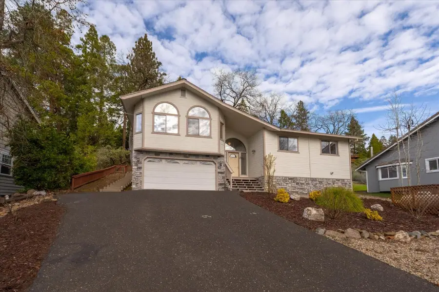 694 Forest Meadows Drive, Murphys, CA 95247 - Image #2