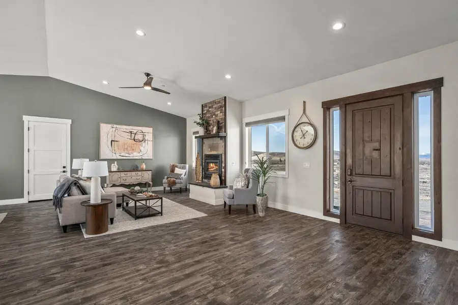 94908 Half Mile Road, Chilcoot, CA 96105 - Image #3