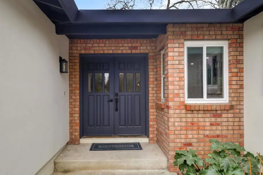 7762 Auberry Court, Granite Bay, CA 95746 - Image #2