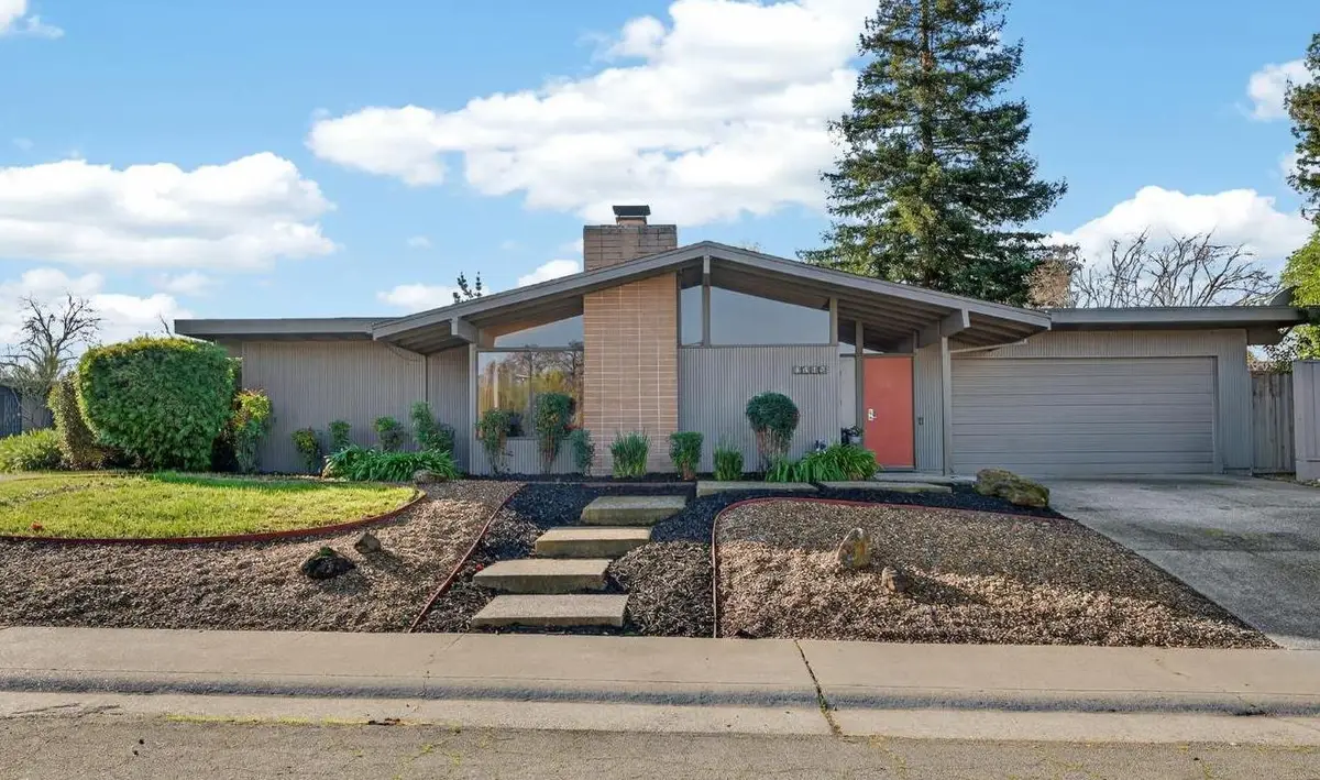 5412 Wildflower Circle, Carmichael, CA 95608 - #1