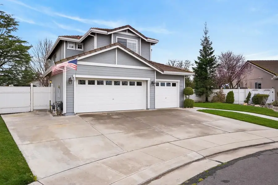 903 Walker Place, Woodland, CA 95776 - #3