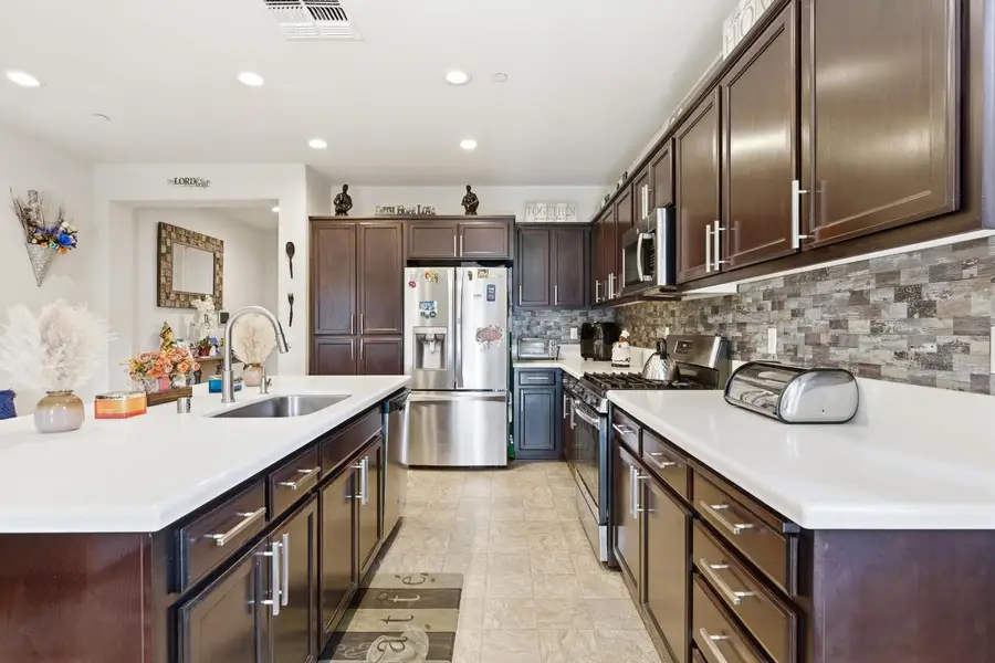 710 Fargo Street, Stockton, CA 95204 - Image #2