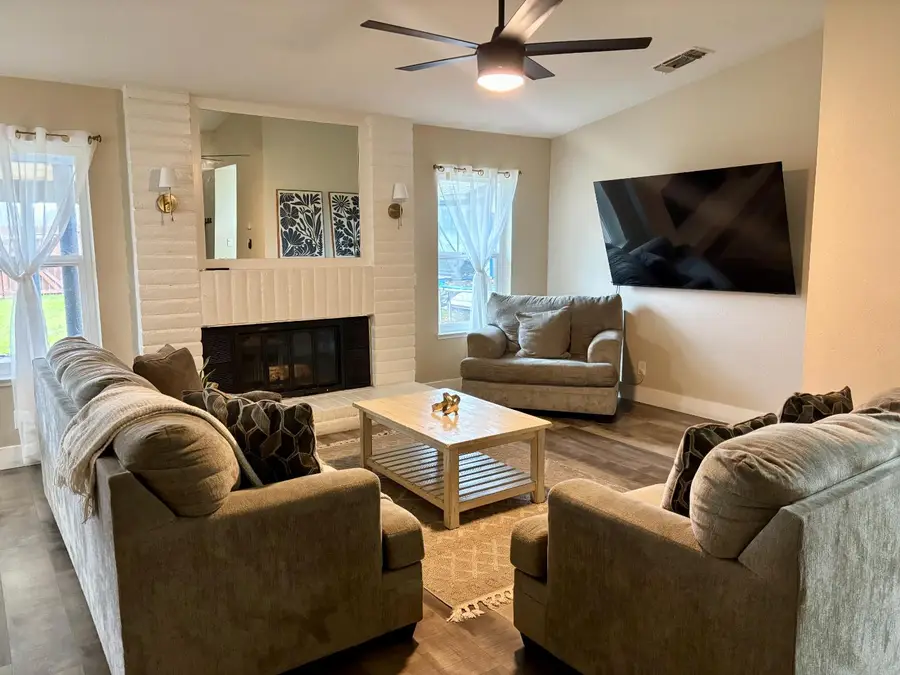 212 Jubilee Way, Rio Linda, CA 95673 - #3