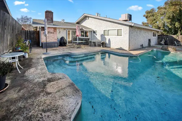 5908 Hickorywood Way, Citrus Heights, CA 95621