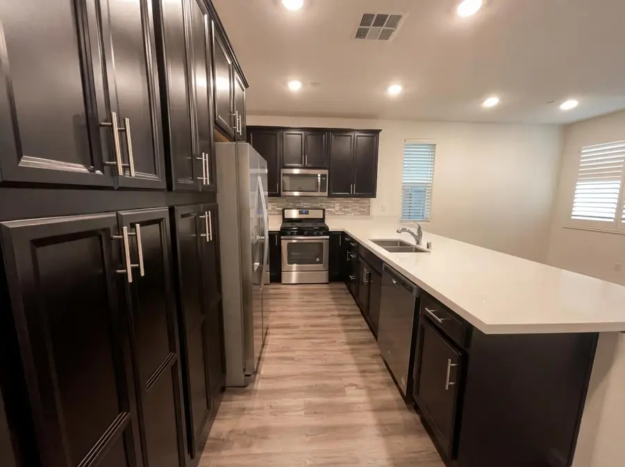 11088 International Drive, Rancho Cordova, CA 95670 - #2