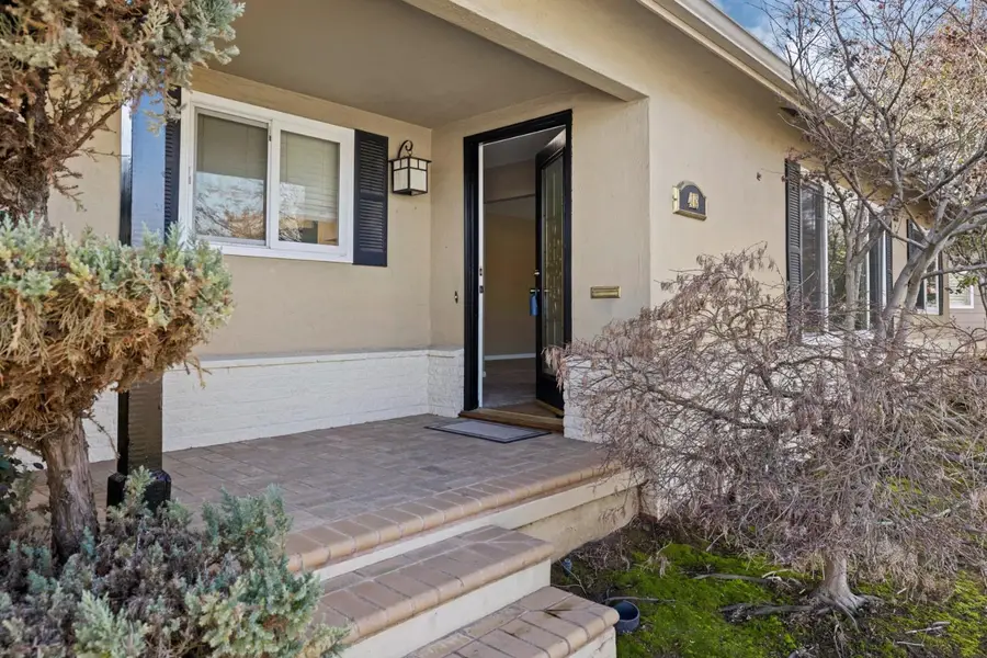 418 Gerard Drive, Lodi, CA 95242 - Image #2