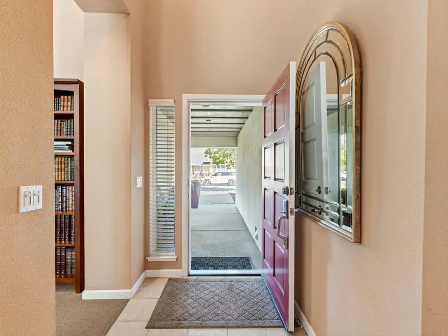 416 Merganser Place, Davis, CA 95616 - #3