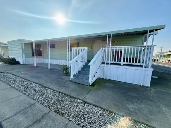 471 Almond Drive #40, Lodi, CA 95240