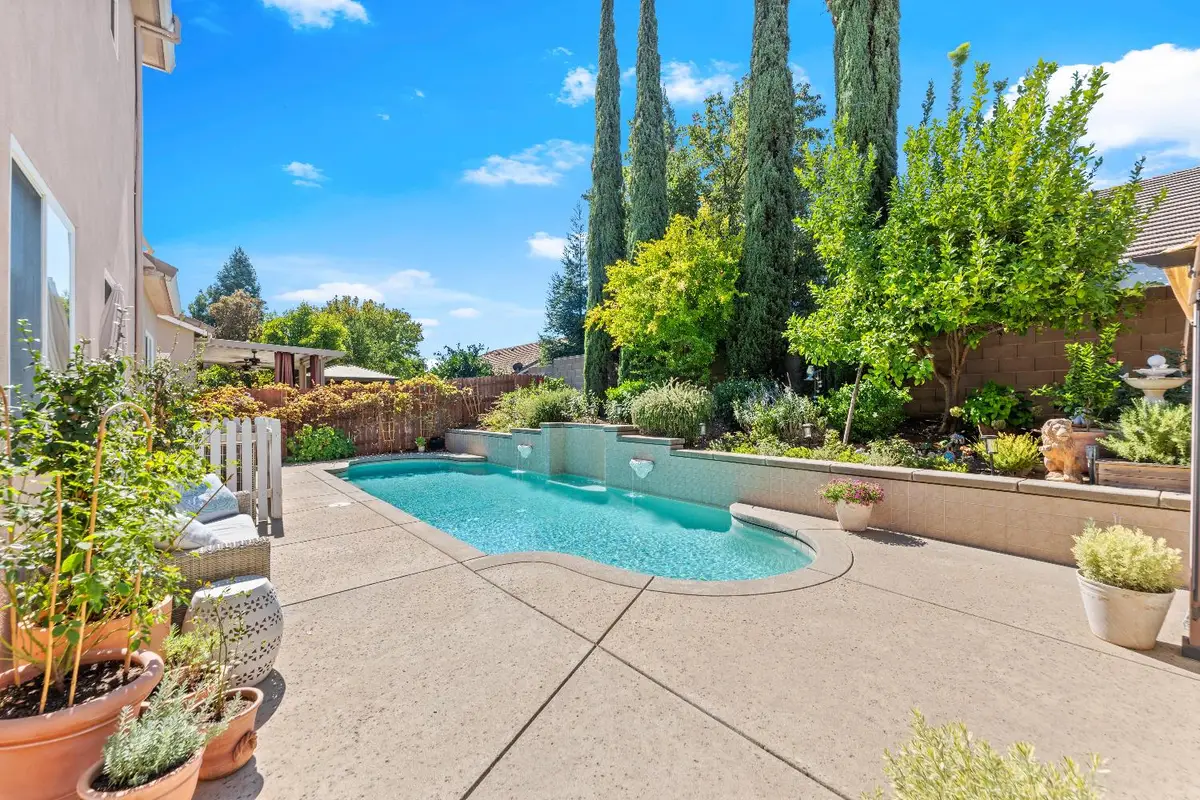 8105 Bauser Avenue, Roseville, CA 95747 - #1