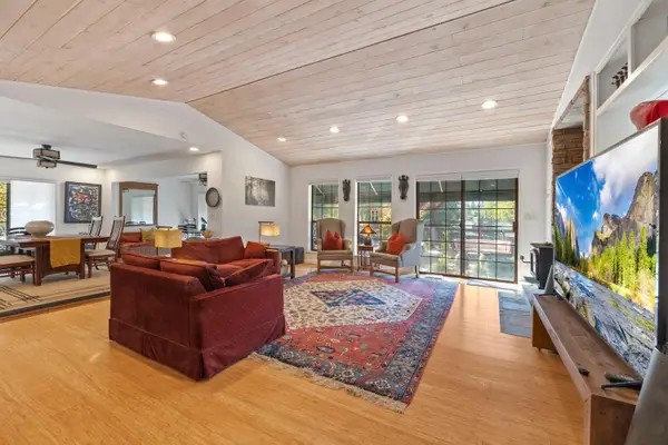 13420 Clements Road, Groveland, CA 95321