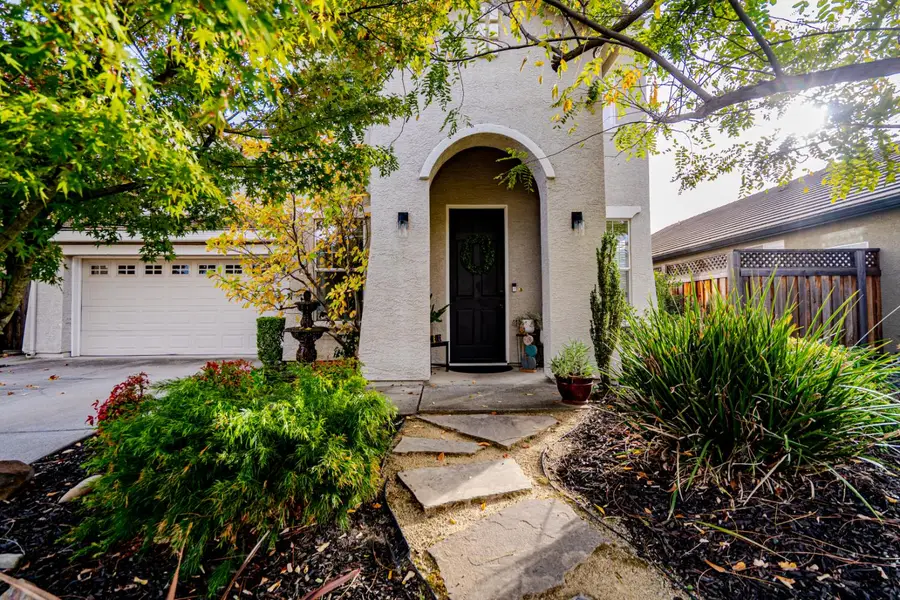 141 Bridgeway Court, Roseville, CA 95678 - #3