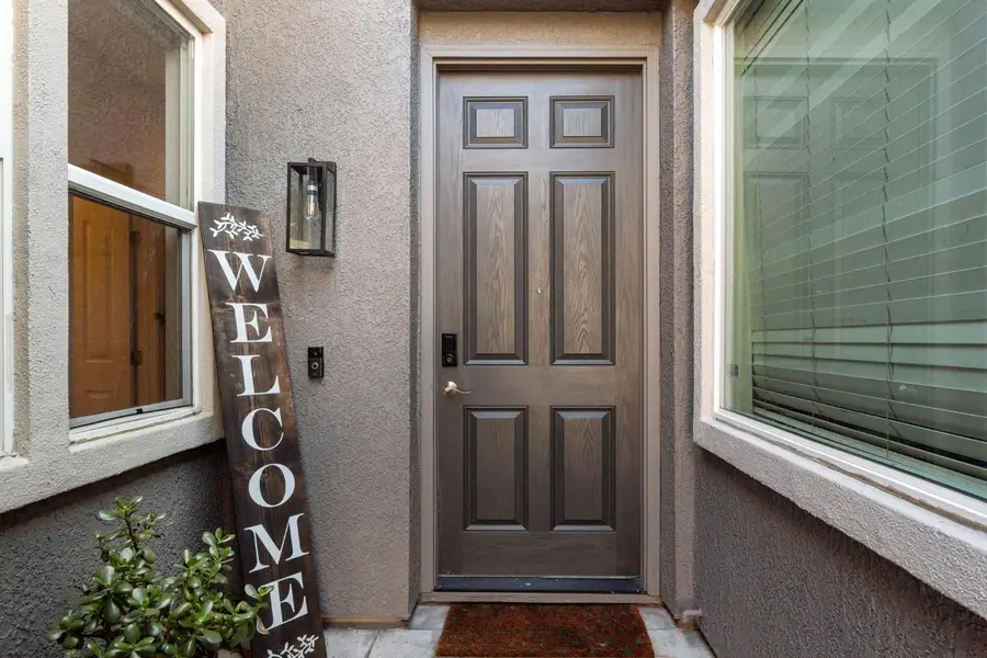 1872 Ivycrest Way, Sacramento, CA 95835 - #3