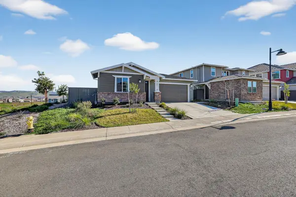 3382 Trumpet Vine Drive, Folsom, CA 95630