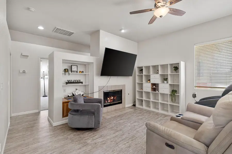 5967 Leonardo Way, Elk Grove, CA 95757 - #2