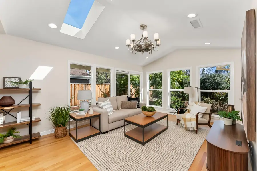 55 46th Street, Sacramento, CA 95819 - #2