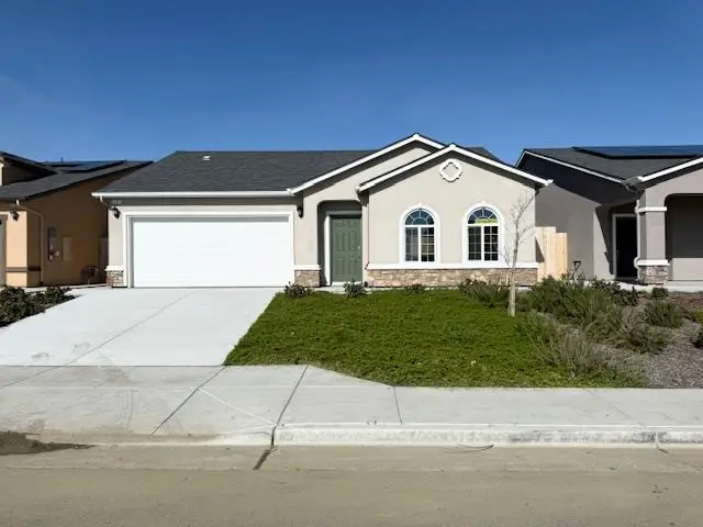 1105 E Orange Street, Avenal, CA 93204 - #2