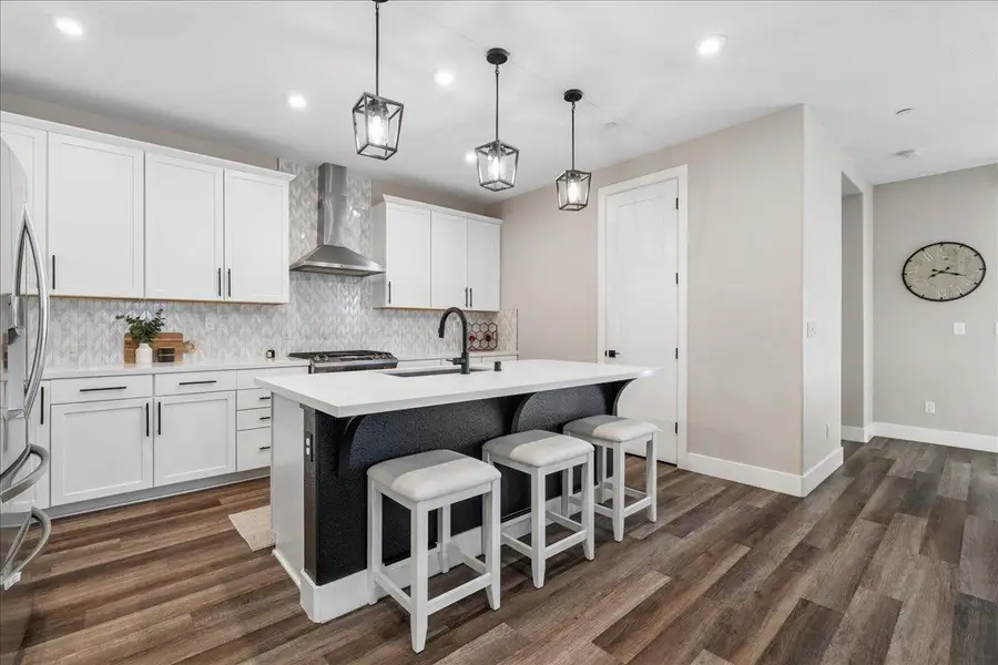 390 Lexington Court, Lincoln, CA 95648 - #2