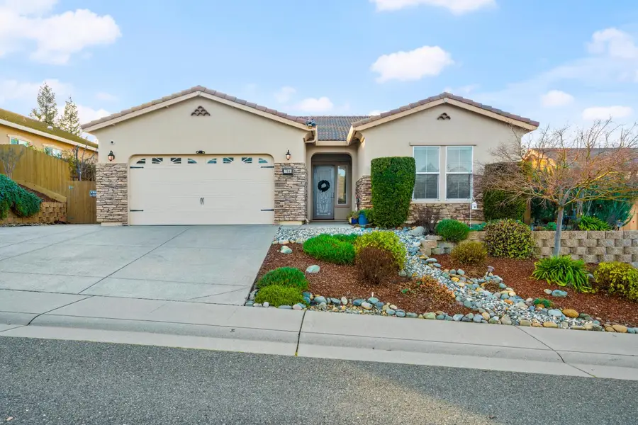704 Mousebird Court, Lincoln, CA 95648 - Image #2