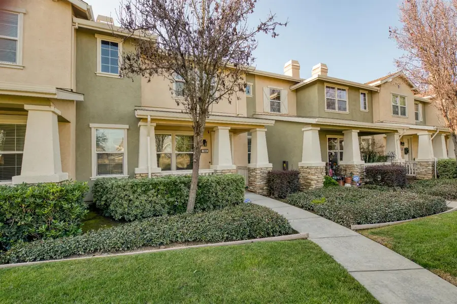 588 Cutting Horse Drive #164, Oakdale, CA 95361 - Image #2