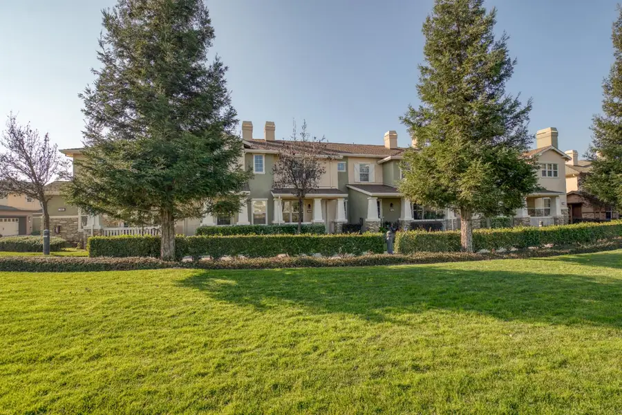 588 Cutting Horse Drive #164, Oakdale, CA 95361 - Image #3