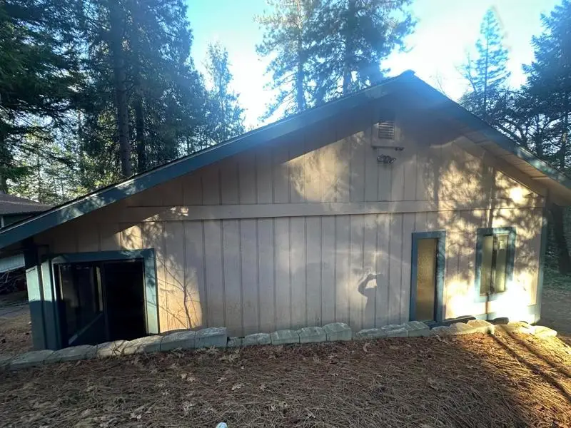 27935 Manzanita Trail, Colfax, CA 95713 - Image #2