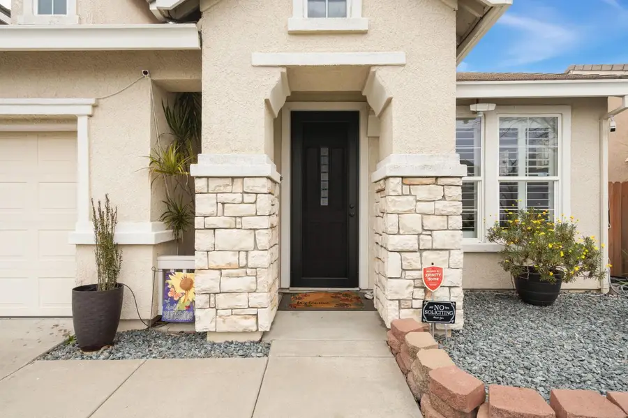 4601 Stuben Court, Elk Grove, CA 95758 - Image #3