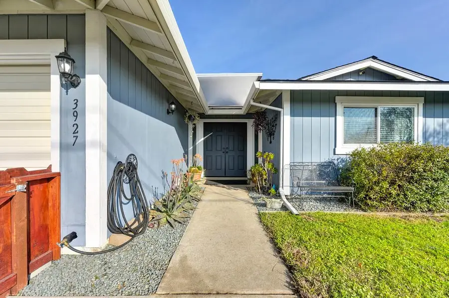 3927 Myrtle Avenue, North Highlands, CA 95660 - #3