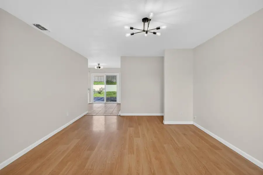 7013 Brayton Avenue, Citrus Heights, CA 95621 - Image #3