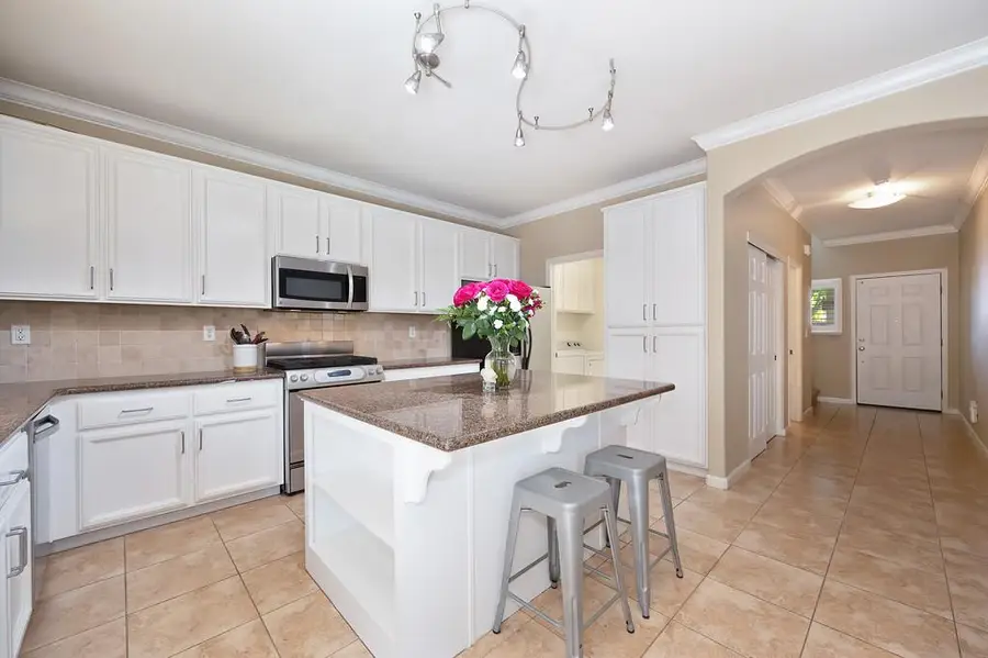 132 Eagles Roost Court, Roseville, CA 95747 - #2