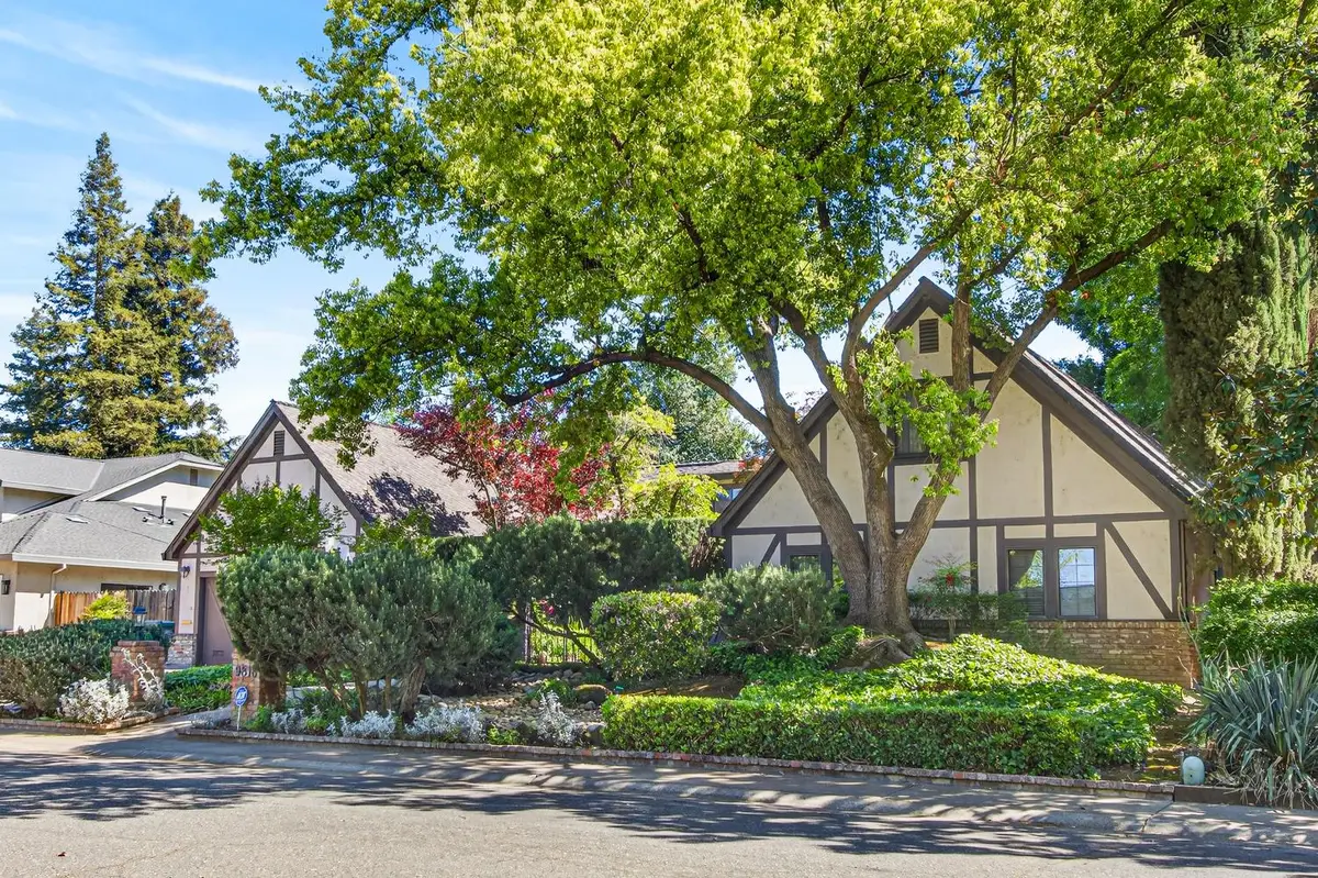 9818 Mira Del Rio Drive, Sacramento, CA 95827 - #1