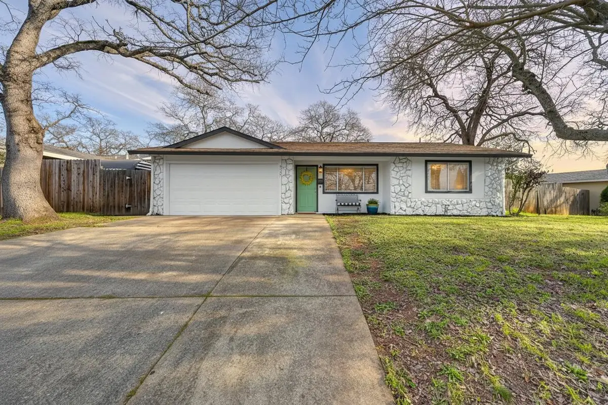 9757 Beachwood Drive, Orangevale, CA 95662 - Image #1